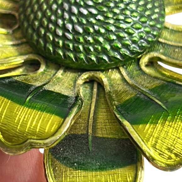 Vintage Green Two Tone Flower Brooch Germany Retro Mod Pin Nature Statement - Picture 5 of 8